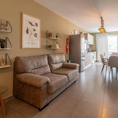 One Of A Kind 5br Penthouse - Fully Equipped With Ac By 360 Estates Apartment Gwardamanga