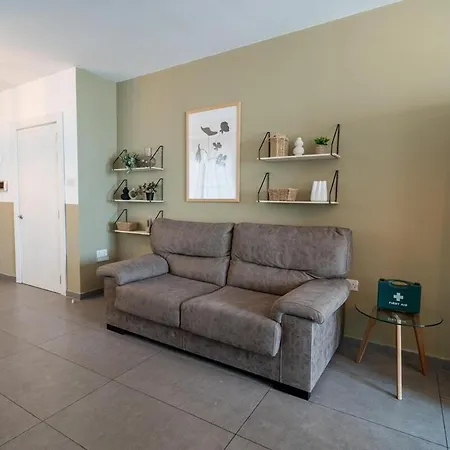 Apartment One Of A Kind 5br Penthouse - Fully Equipped With Ac By 360 Estates Gwardamanga