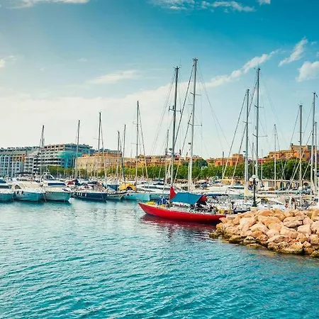 Apartment One Of A Kind 5br Penthouse - Fully Equipped With Ac By 360 Estates Gwardamanga